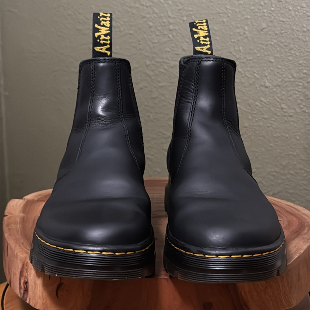 DR MARTENS EMBURY LEATHER CHESEA BOOTS - Picture 7 of 15